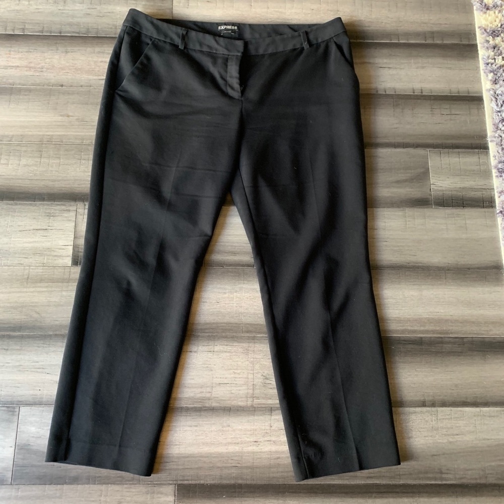 Express black cropped columnist